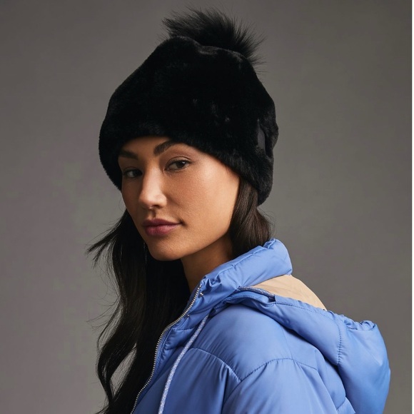 UGG Accessories Ugg Faux Fur Pom Pom Beanie Hat Black New With Tags